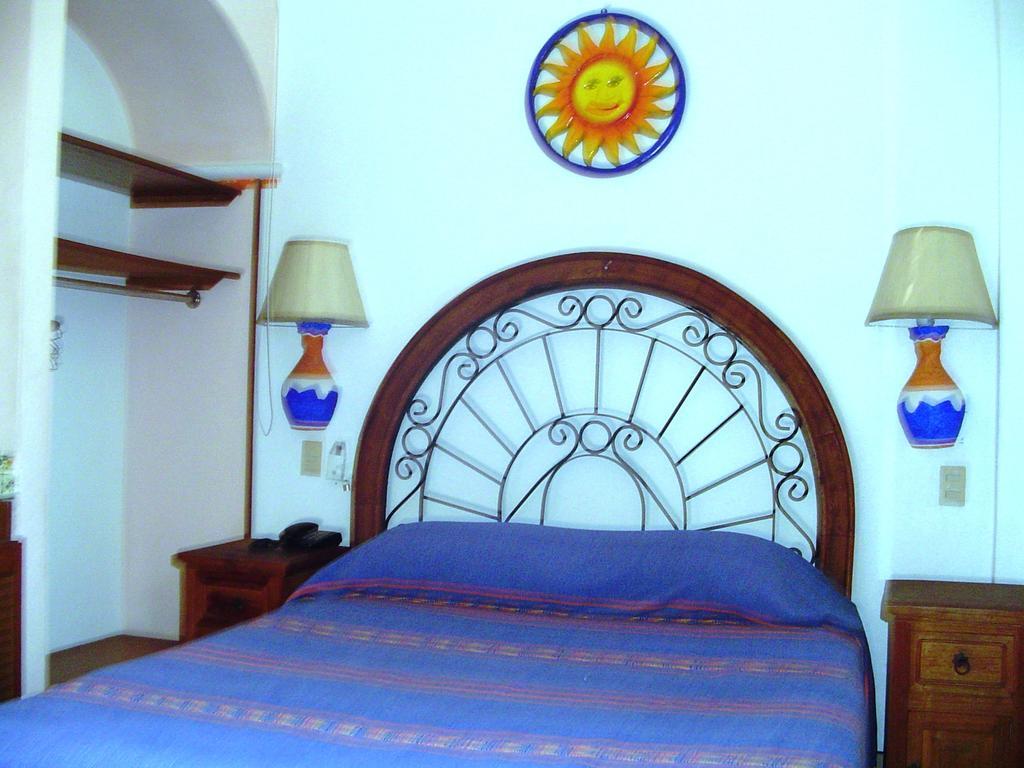 Hotel&Suites Coral Puerto Vallarta Habitación foto